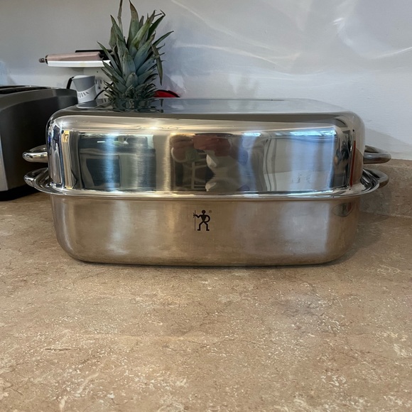 This chief is new never used - Picture 3 of 3